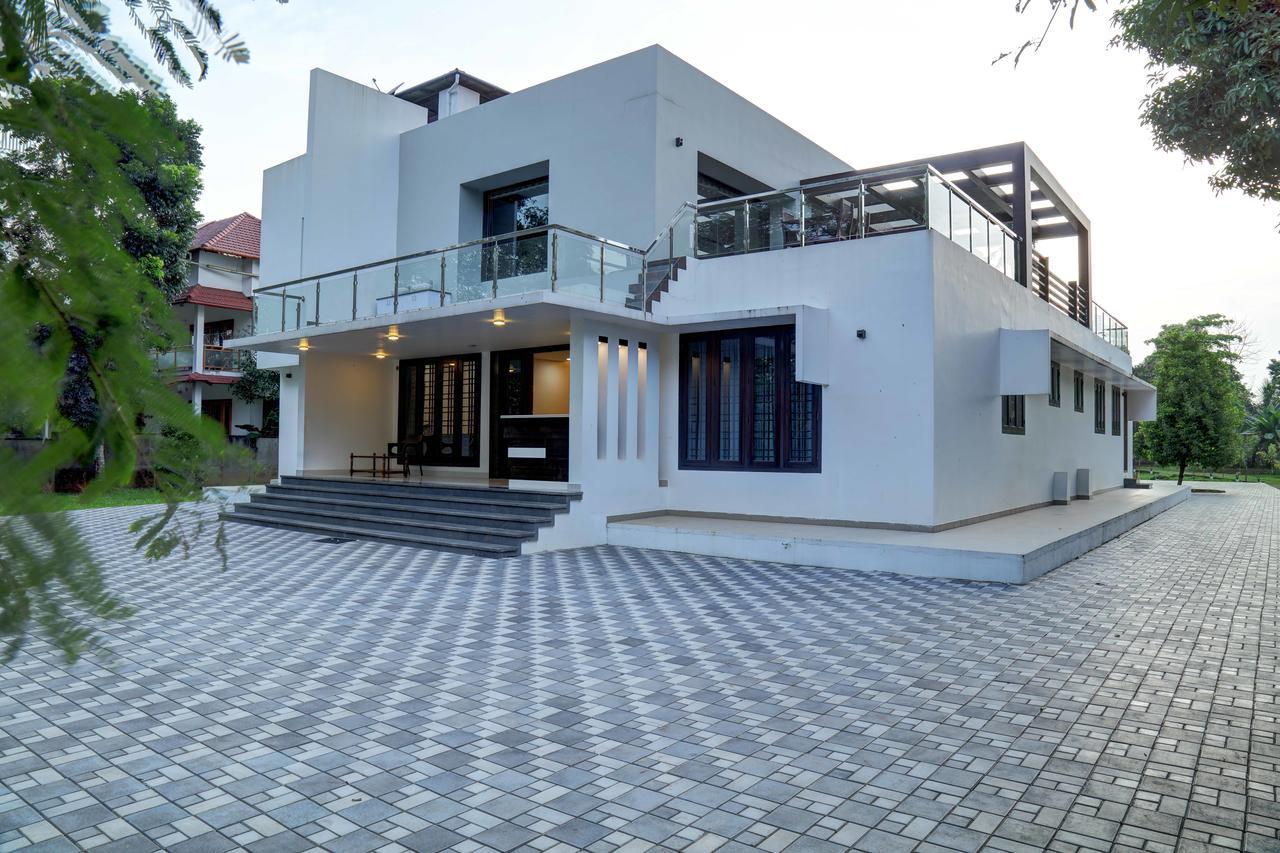 Nadhiyoram River Retreat Kochi Exterior foto